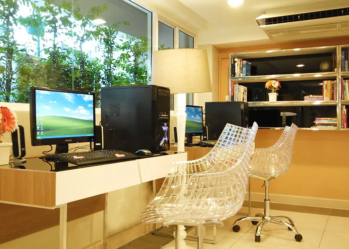 Loft Hotel 3*